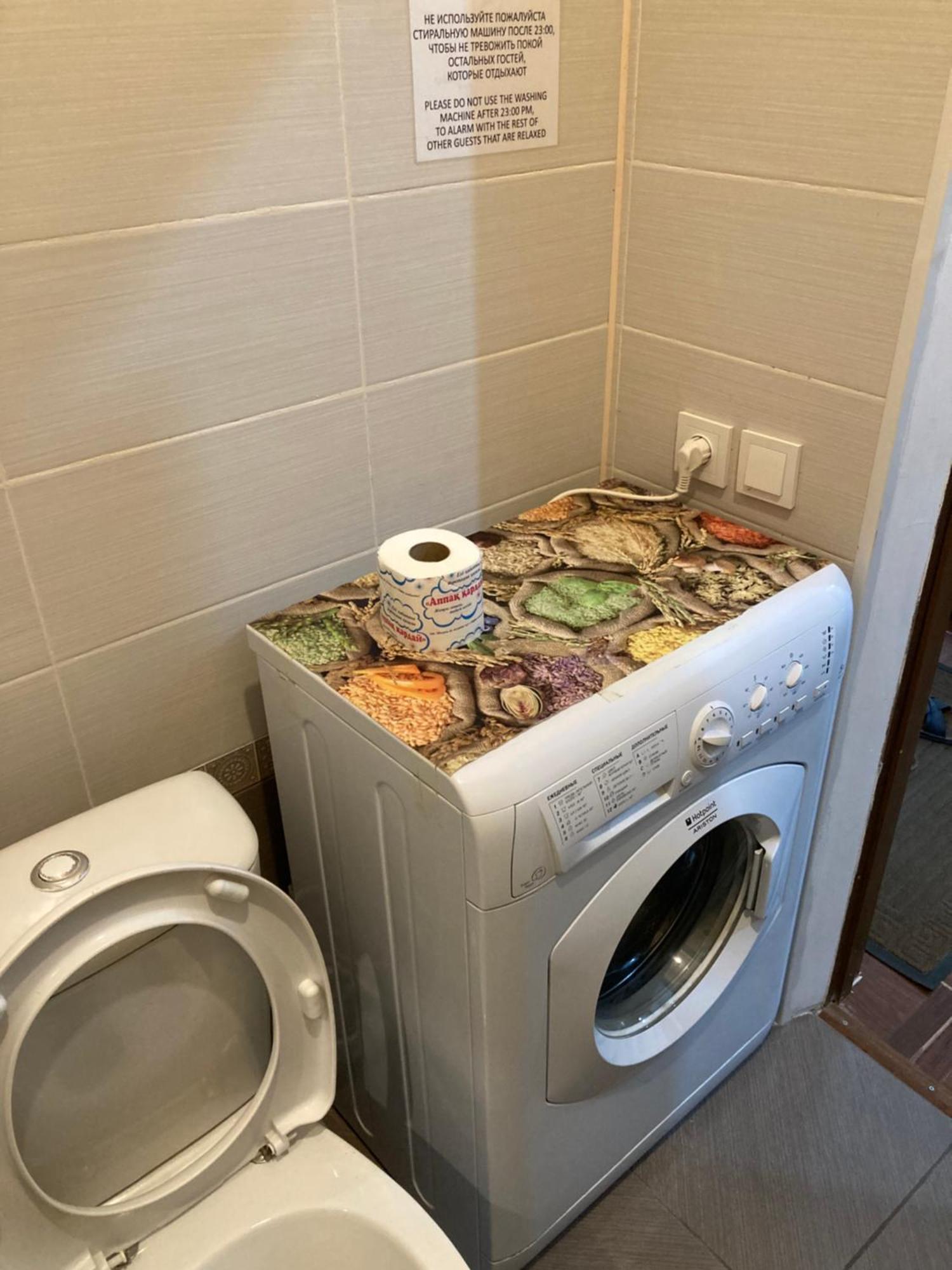 46,2 Karmysova Street Serviced Apartments 알마티 외부 사진