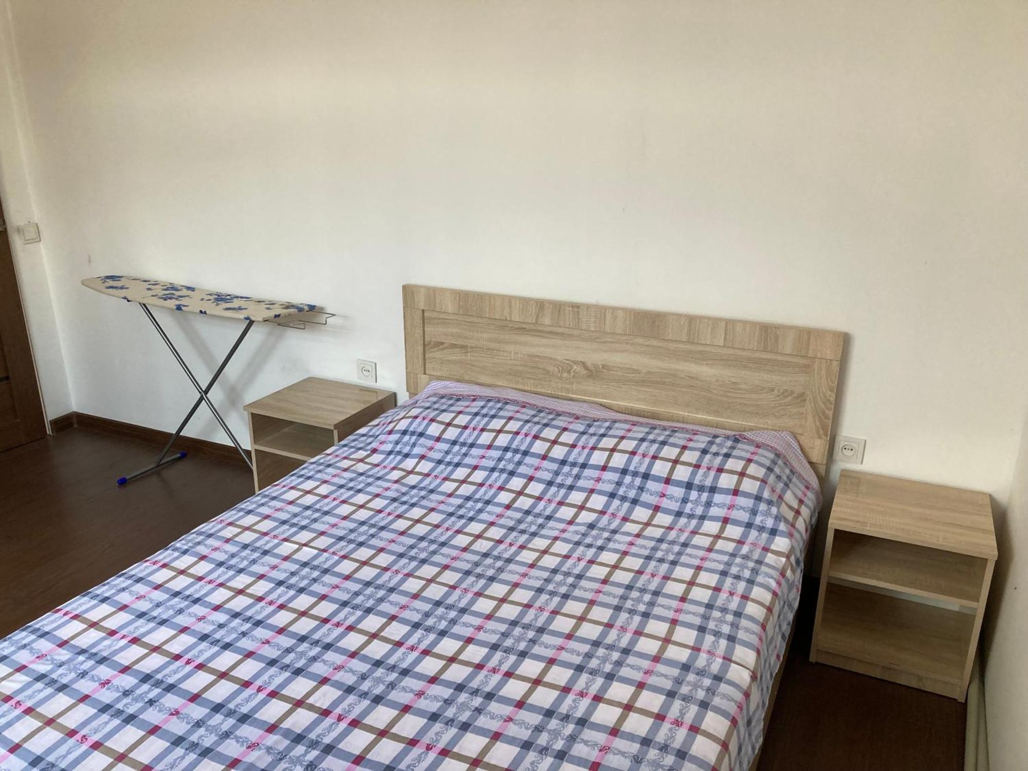 46,2 Karmysova Street Serviced Apartments 알마티 외부 사진