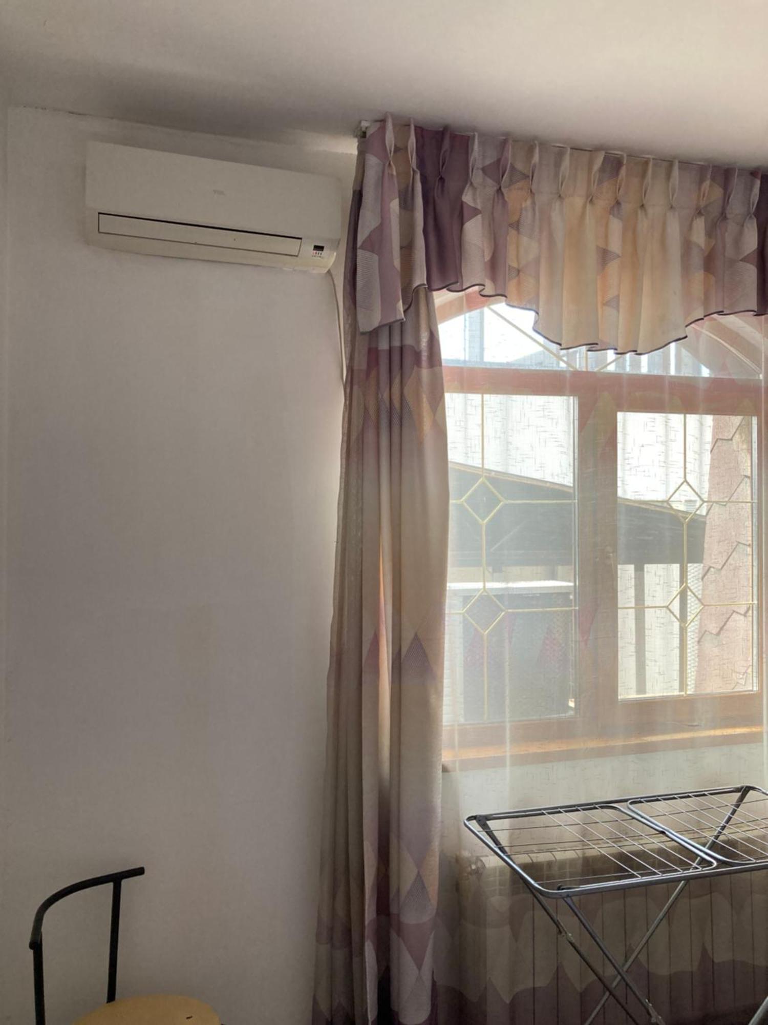 46,2 Karmysova Street Serviced Apartments 알마티 외부 사진
